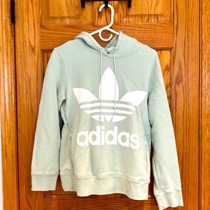 Light green sweatshirt